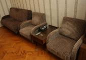Мягкие кресла и диван